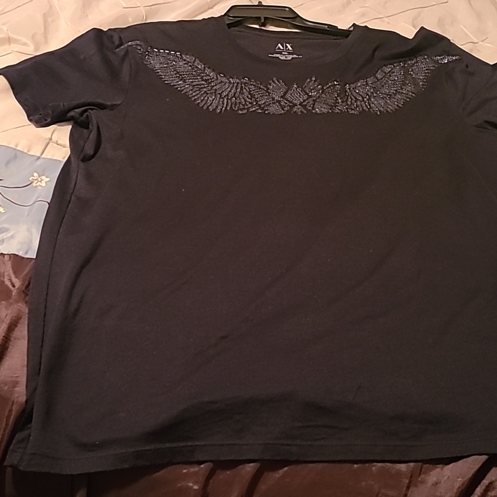 T SHIRT - Picture 3 of 4
